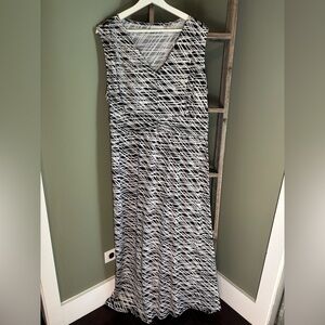 Avenue Studded Geometric Print Maxi Dress
